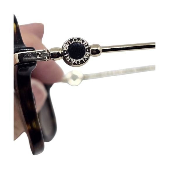 BULGARI SUNGLASSES Elegant Tortoise Shell Sunglasses - Picture 6 of 8
